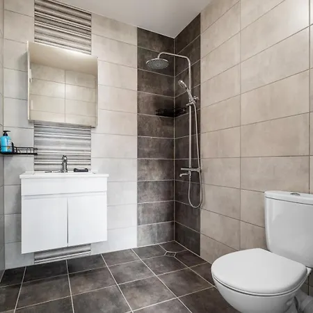 Apartment 1br | 5 Min Walk To Medical Plovdiv